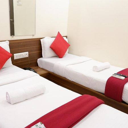 Hotel Briteway Bombaim Exterior foto